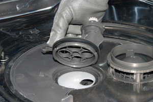 Reinstall the dishwasher diverter disc.