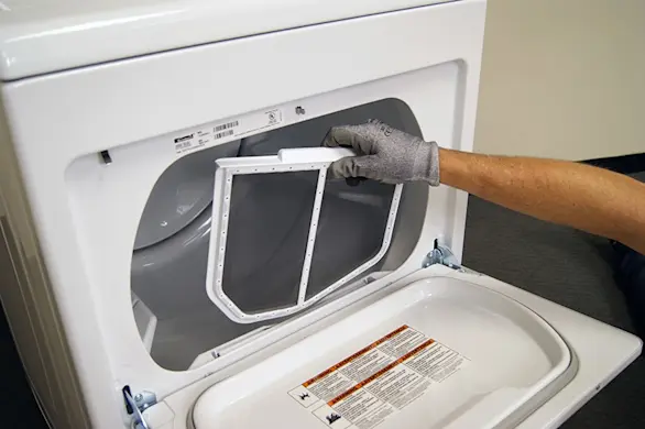 PHOTO: Pull out the lint screen.