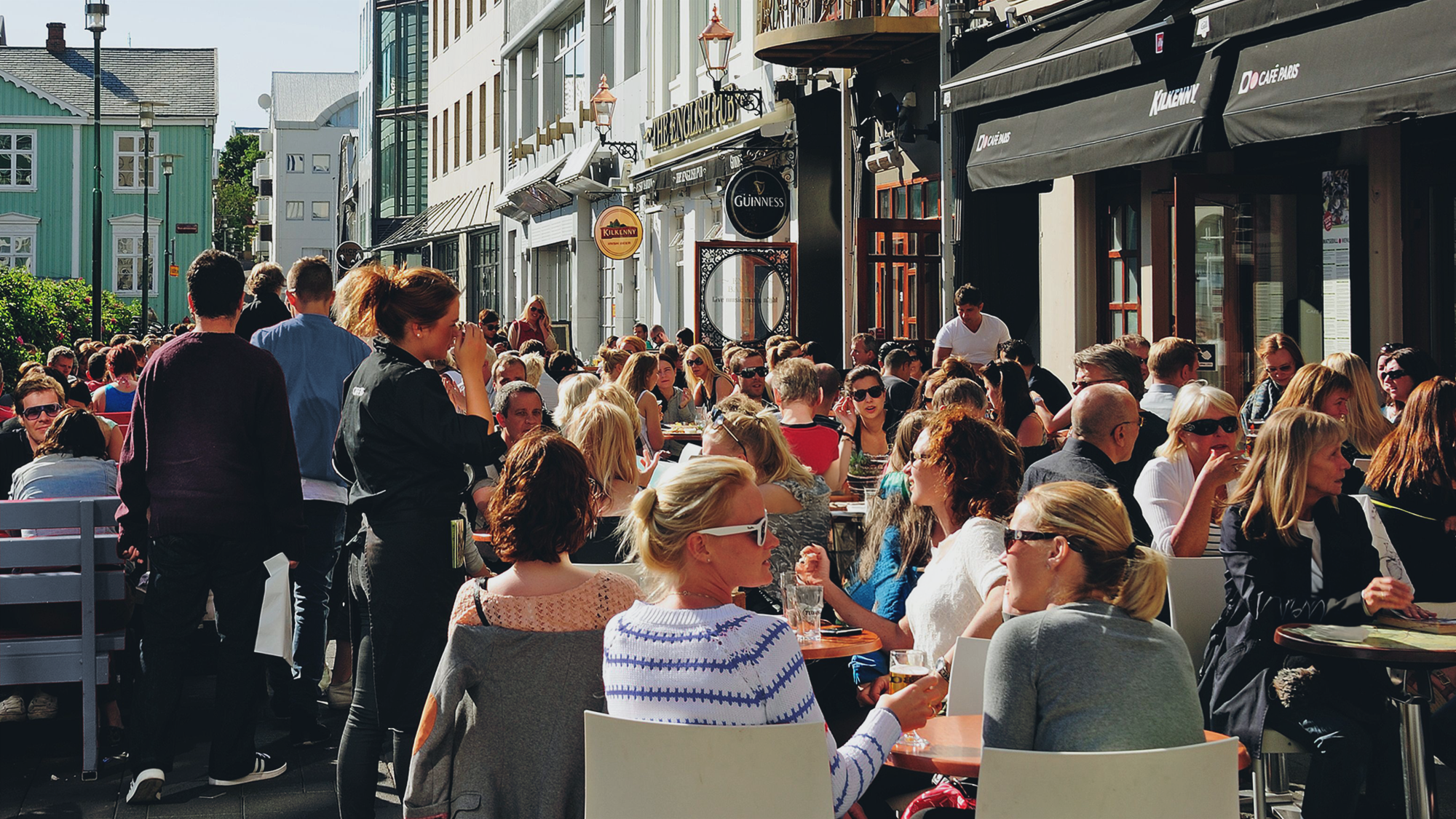 Útisvæðið hjá Duck & Rose