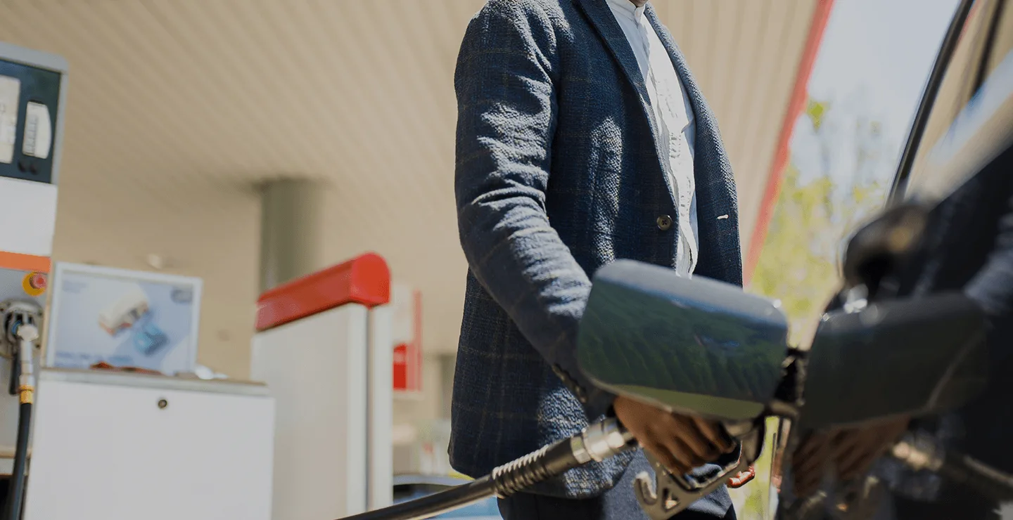 Charging electric vehicle