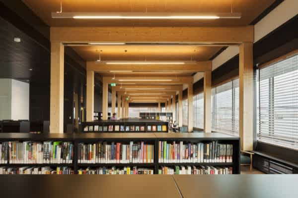 Library at the Dock, interior