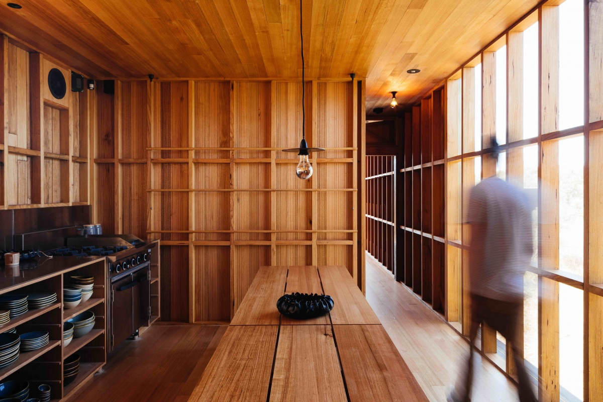 Krakani Luni interior