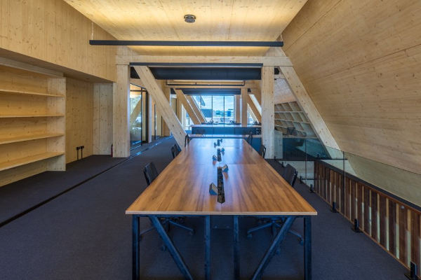  Strongbuild Head Office interior