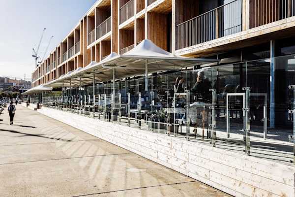 Mac 01 Hotel exterior