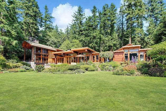 Bainbridge Island House exterior
