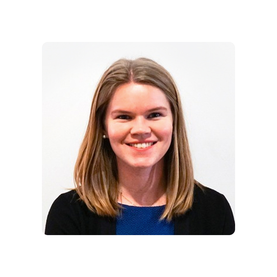 Hayley Dickson is a Fieldwire success manager. Smiling in her headshot. 