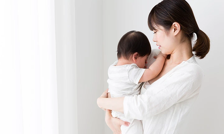 赤ちゃん分離不安 原因と対処法 パンパース