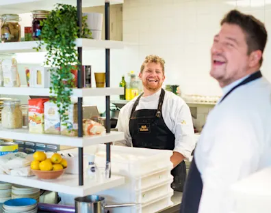 Hutten - Catering company