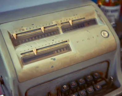 máquina de escribir antigua