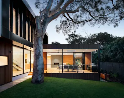 Property development made simple: Manage projects smarter with monday.com