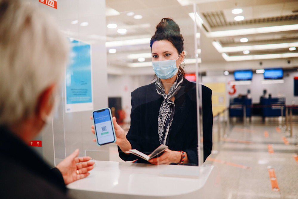 Reducing COVID-19 risk in the tourism industry with safety standards