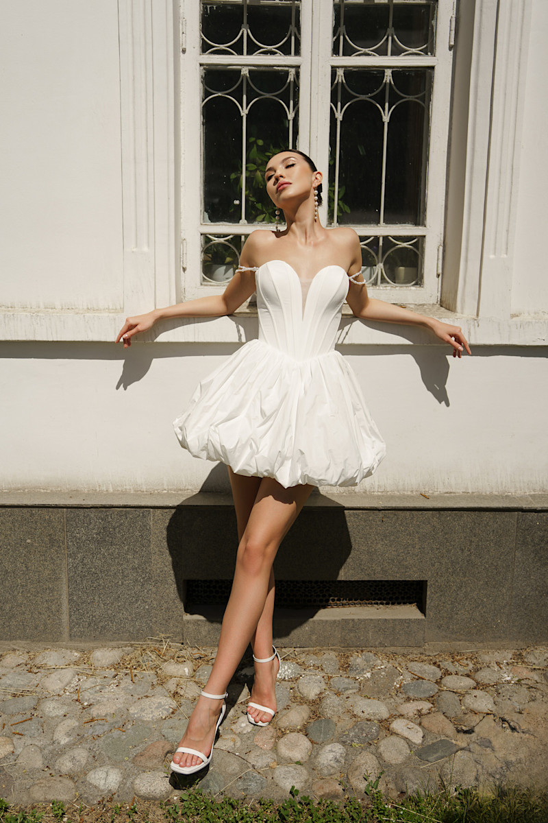 Violet white