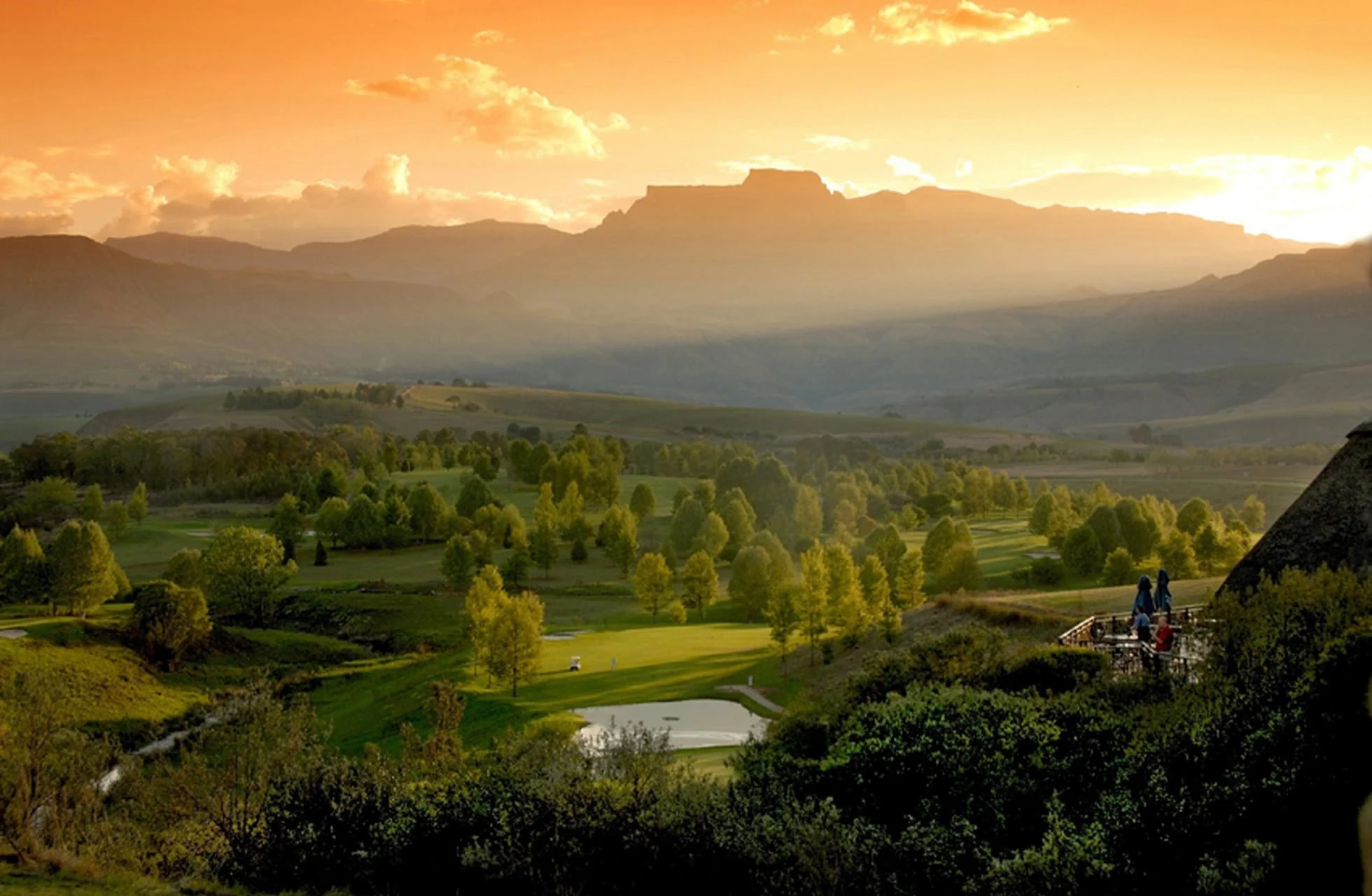 Champagne Golf Resort