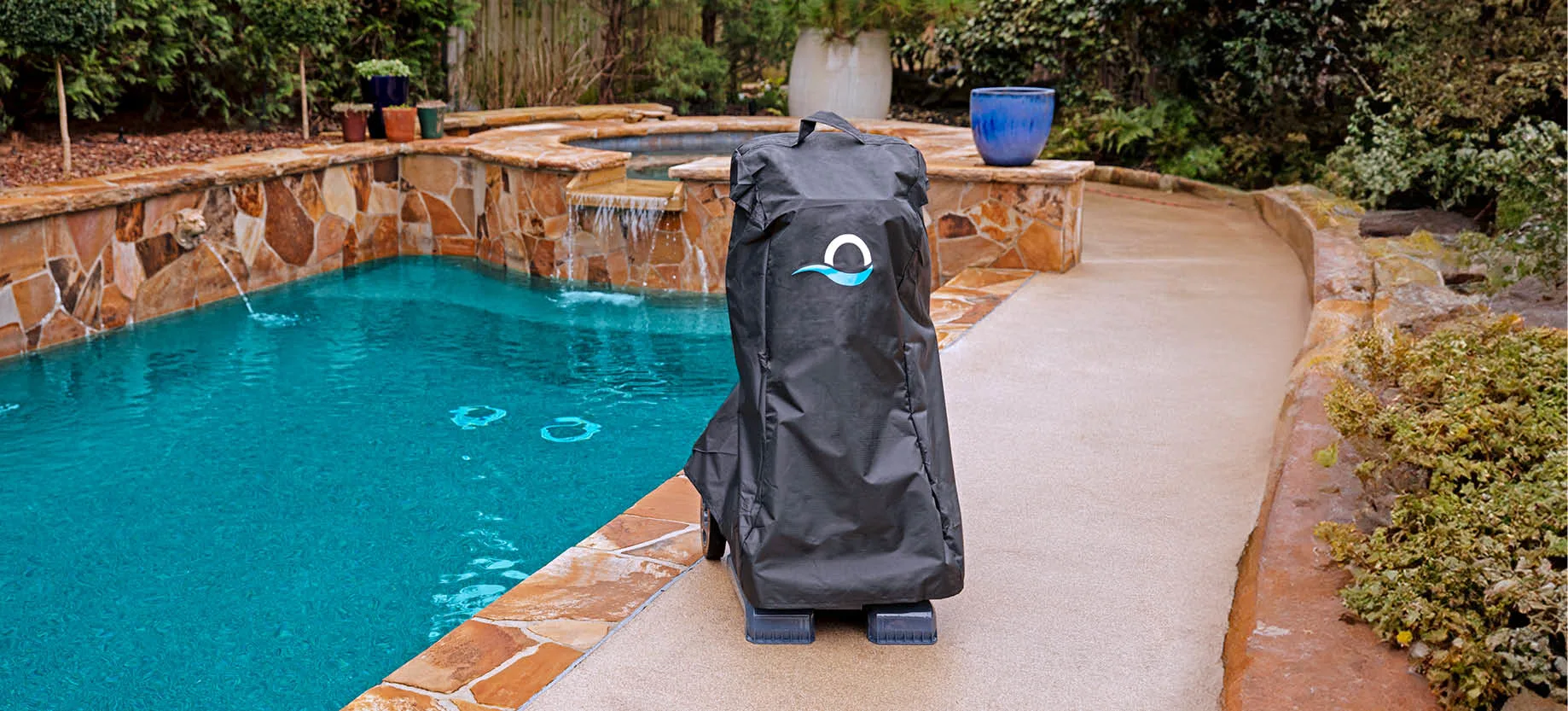 Dolphin caddy cover for winter storage