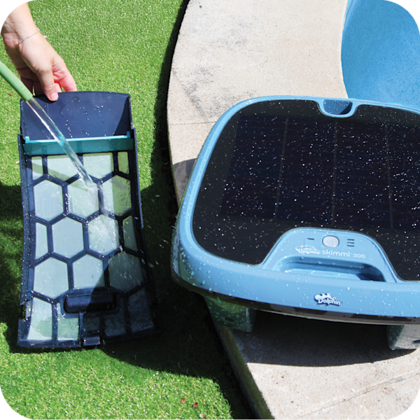 Easy-Clean Filter Tray