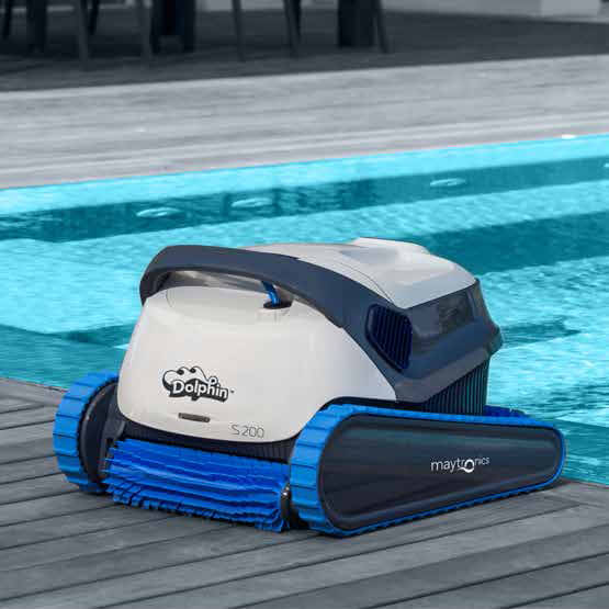 Robotic Swimming Pool Cleaners 