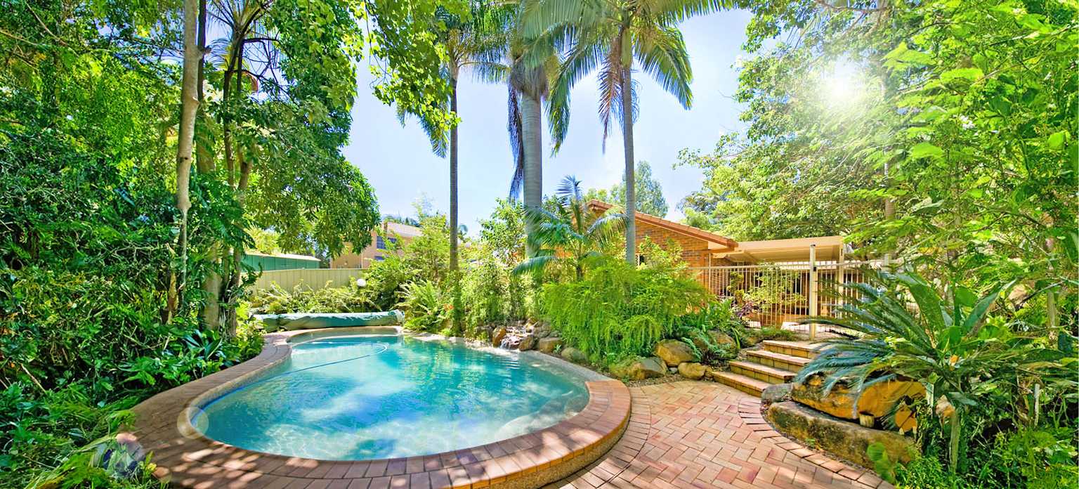 Mineral Swim | A Guide to Picking the Right Pool System