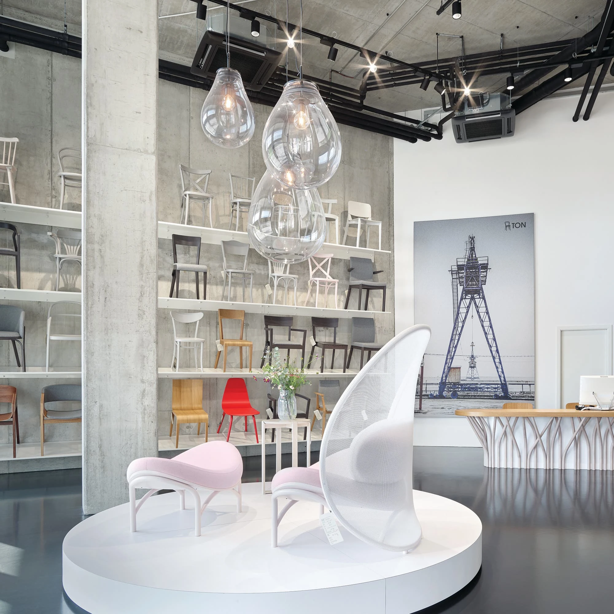 Mondo Contract Flooring Hero Image