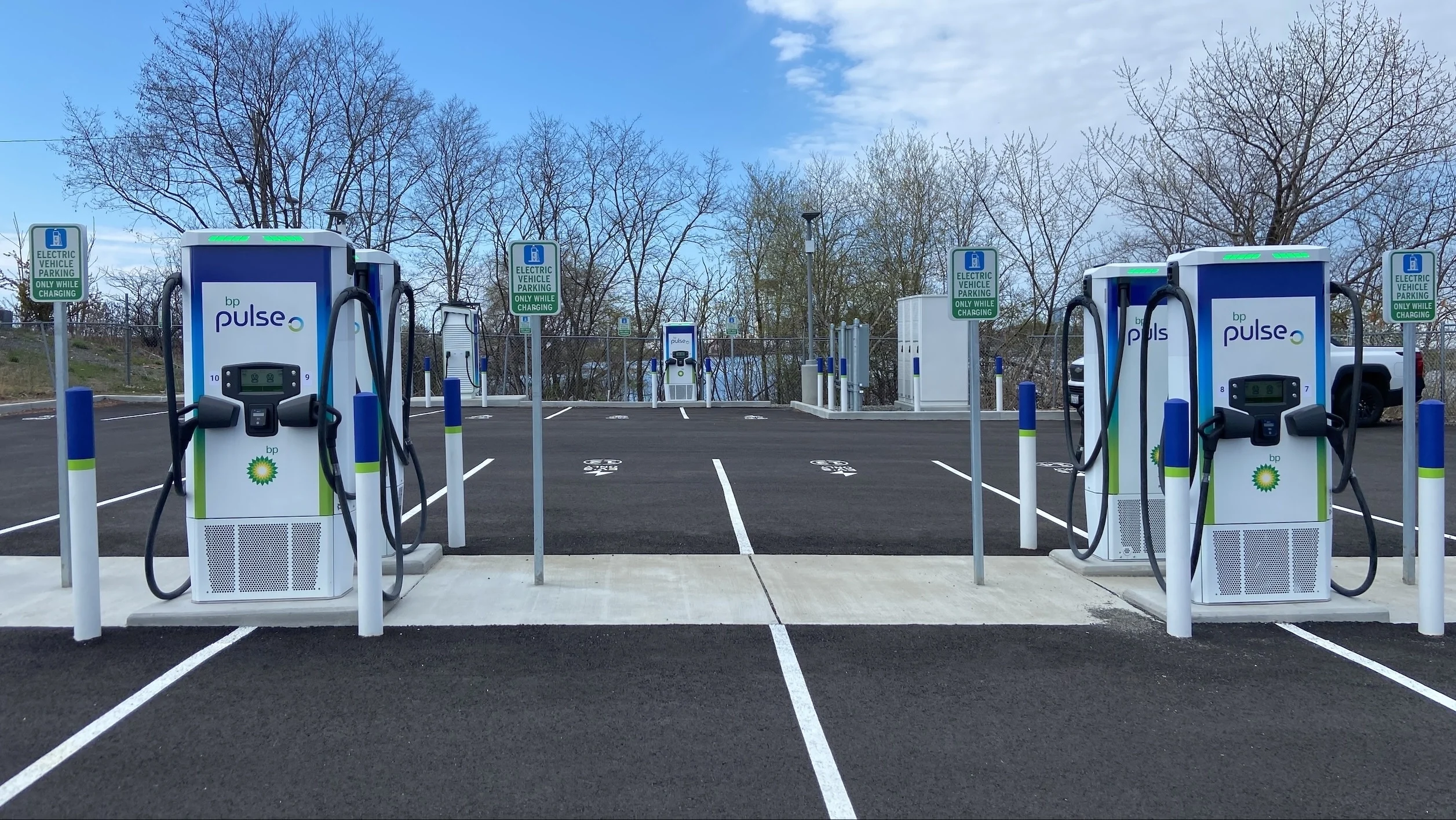 The new bp pulse Gigahub is open in Boston.