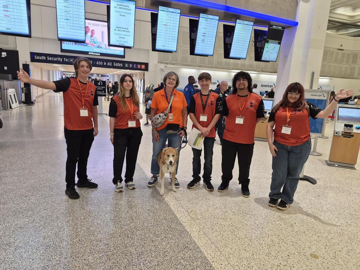 Teen volunteers