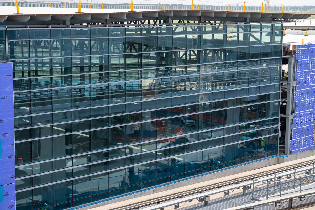 IAH Terminal B