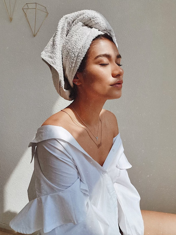 How does wearing makeup and doing a nice skincare routine (or not doing either!) affect your mood?