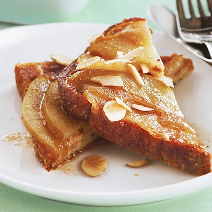 Aerial view of a plate of spiced pear french toast