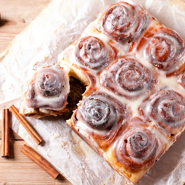 Fresh cinnamon buns