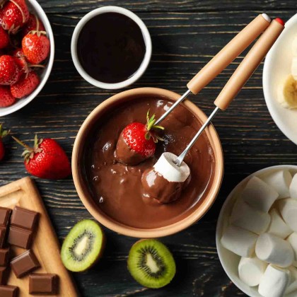 A plate of mexican-style chocolate fondue