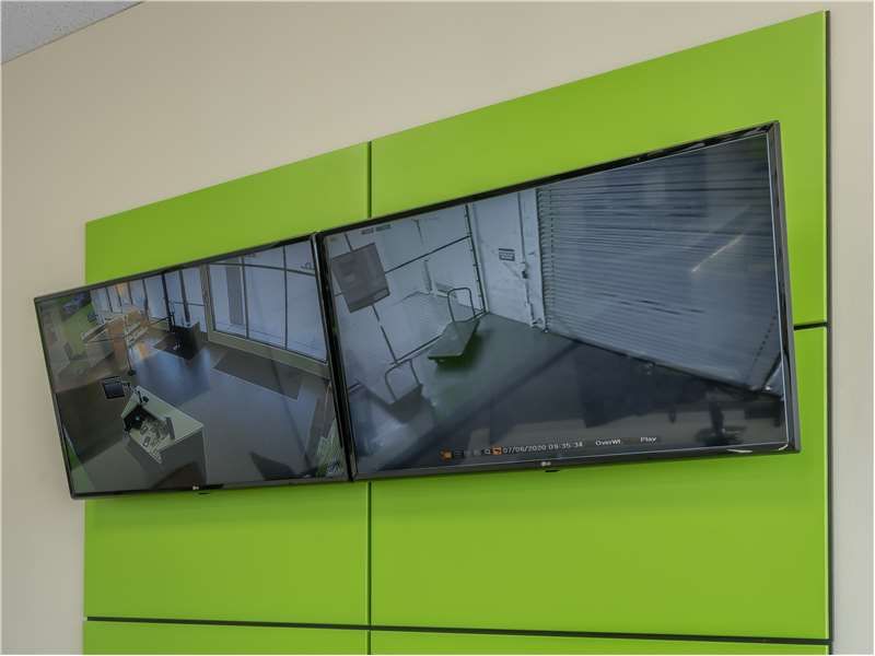 Extra Space Storage  5010 E 21st St N in Wichita, KS