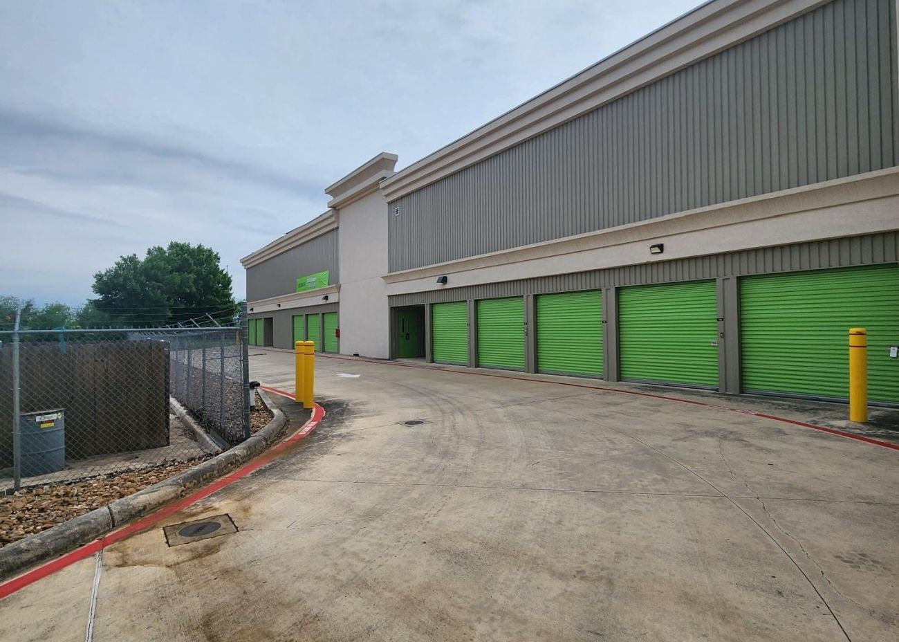 10×20 Self Storage Unit in San Antonio, TX 6015 Tezel Rd San Antonio, Texas 3