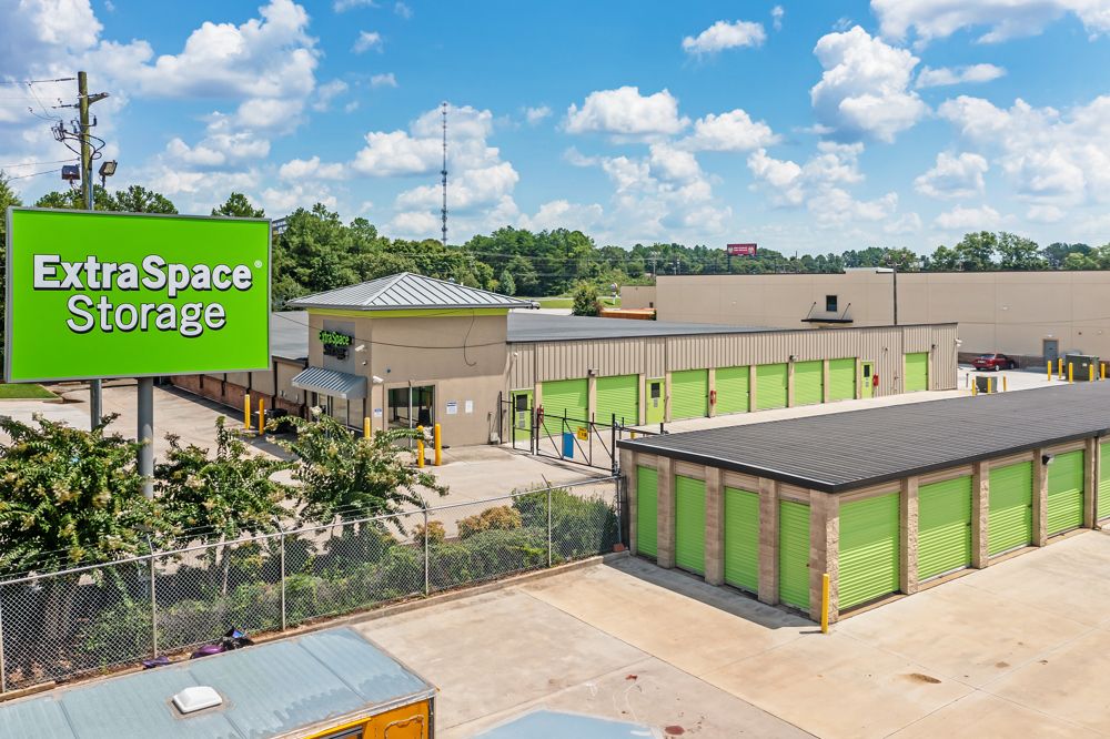 Extra Space Storage  1375 Commerce Rd in Morrow, GA
