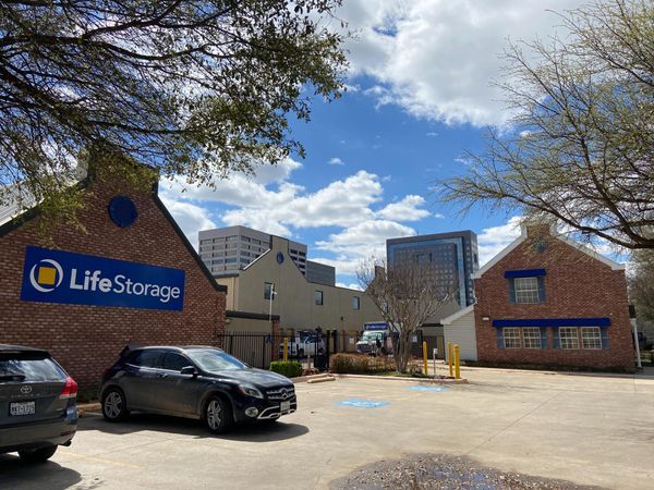 Life Storage facility on 5720 Milton St - Dallas, TX