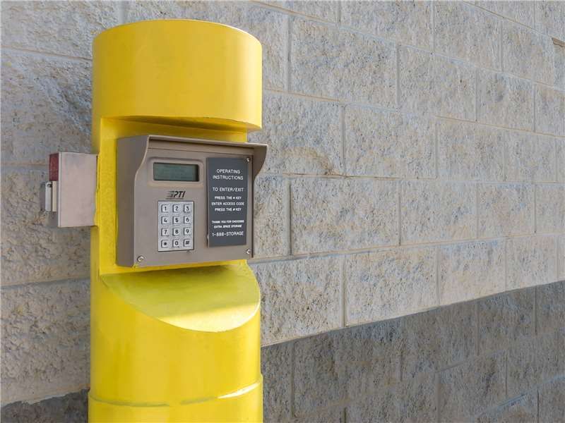 Extra Space Storage  213 S Watson Rd in Arlington, TX