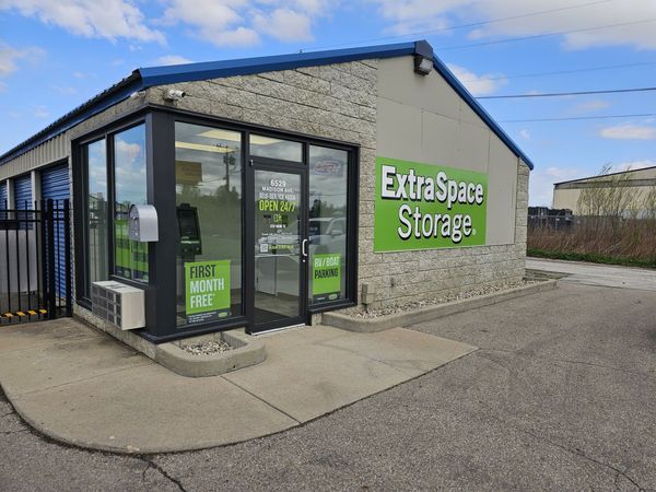 Extra Space Storage facility at 6529 S Madison Ave - Anderson, IN