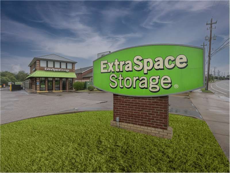 Extra Space Storage  2855 N Houston Levee Rd in Arlington, TN