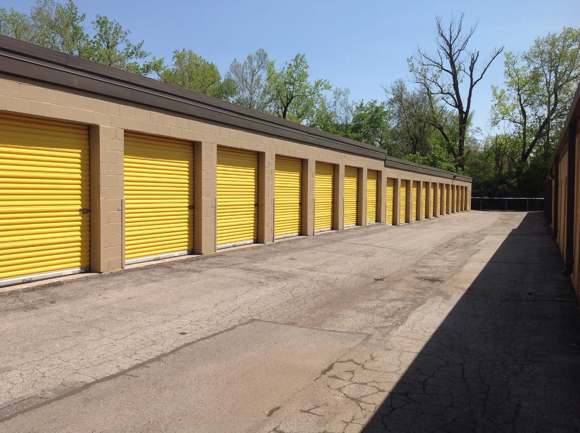 Parking Lot in Brentwood, Missouri 3