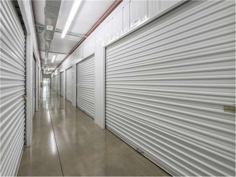 Extra Space Storage  707 E McKinley Ave in Mishawaka, IN