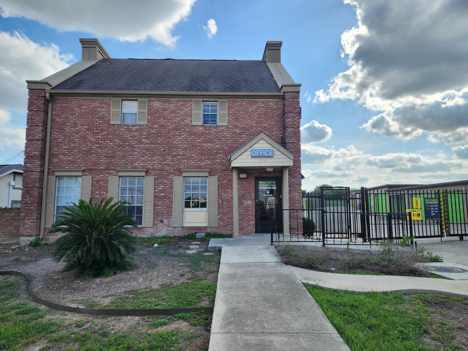 Extra Space Storage  7550 Culebra Rd in San Antonio, TX