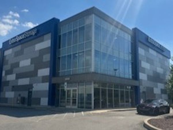 Extra Space Storage facility at 4326 Kenilwood Dr - Nashville, TN