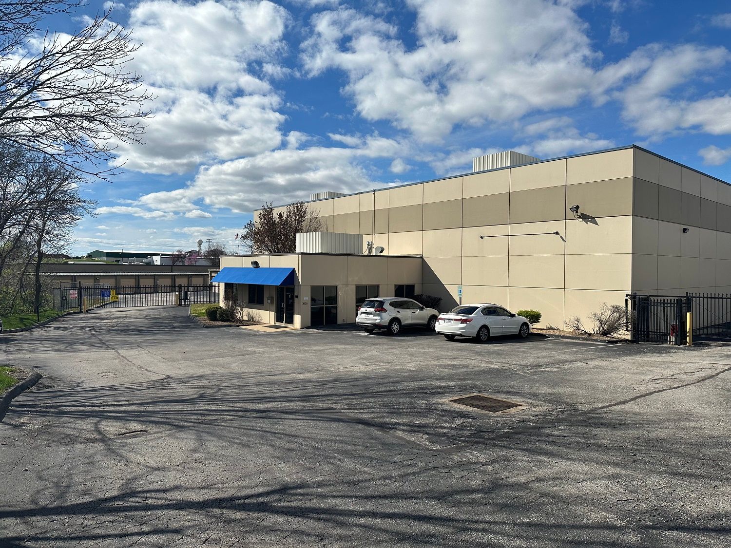 Extra Space Storage  3939 Mexico Rd in St Charles, MO