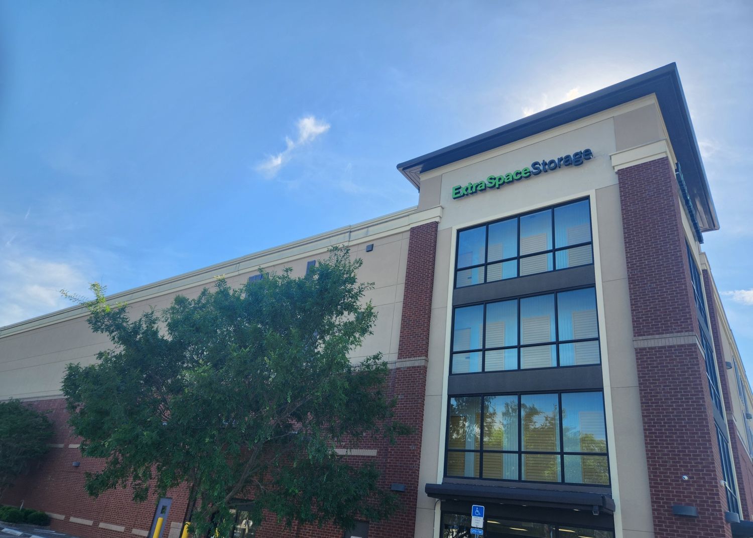 Extra Space Storage  14130 Beach Blvd in Jacksonville Beach, FL