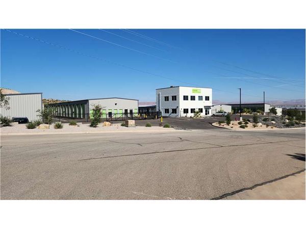 Extra Space Storage facility at 475 Quality Dr - St George, UT