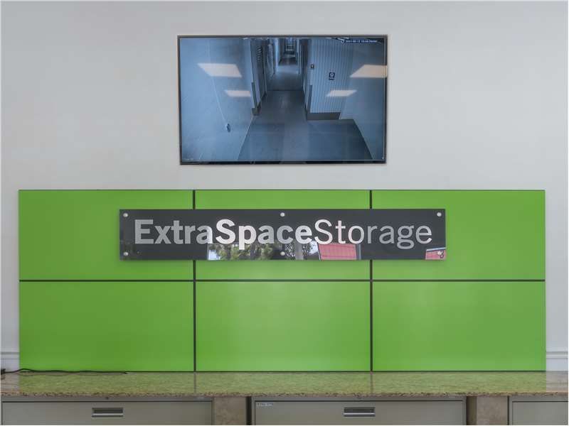 Extra Space Storage  818 NE 44th St in Fort Lauderdale, FL