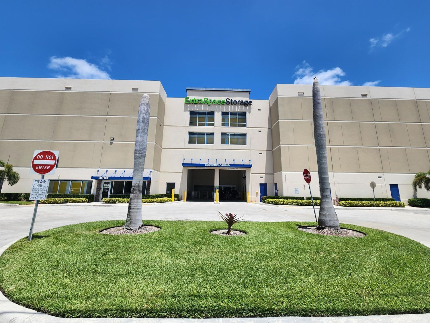 Extra Space Storage  640 NW 133rd St in Miami, FL