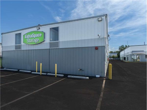 Extra Space Storage facility at 282 S Gulph Rd - King of Prussia, PA