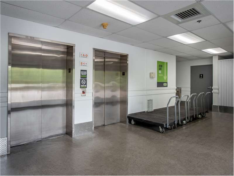 Extra Space Storage  27250 US-98 in Daphne, AL