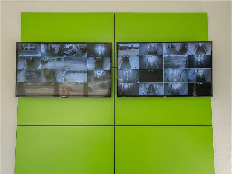 Extra Space Storage  5753 Hoffner Ave in Orlando, FL