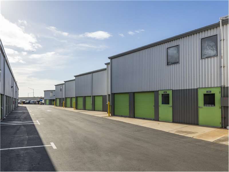 Extra Space Storage  590 Farrington Hwy in Kapolei, HI