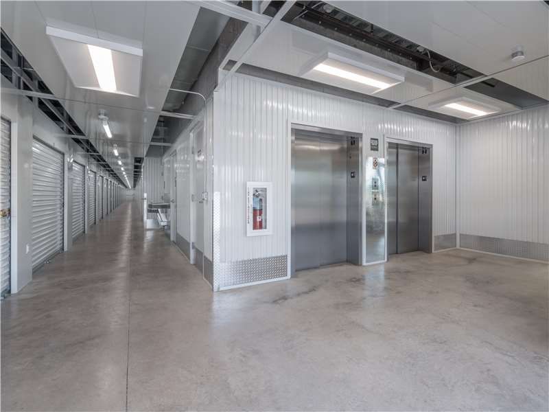 Extra Space Storage  16641 S Tamiami Trl in Fort Myers, FL